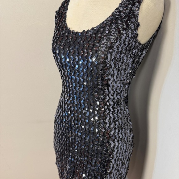 Vintage Sequin Mini Dress S/M Sparkly Scoop Neck Low Back Clubwear NYE Bodycon - Picture 2 of 7